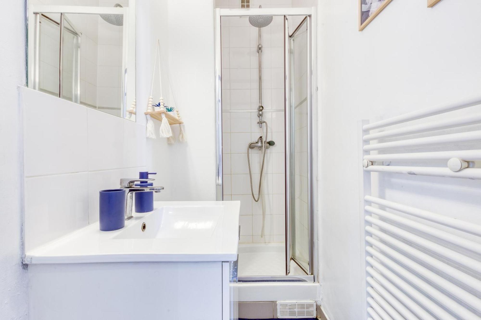 Agreable T2 Proche Paris Et Porte De Versailles Apartment